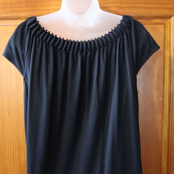 Ellen Tracy Black Pleated Neckline Midi Dress Medium Wool & Silk - Picture 10 of 11